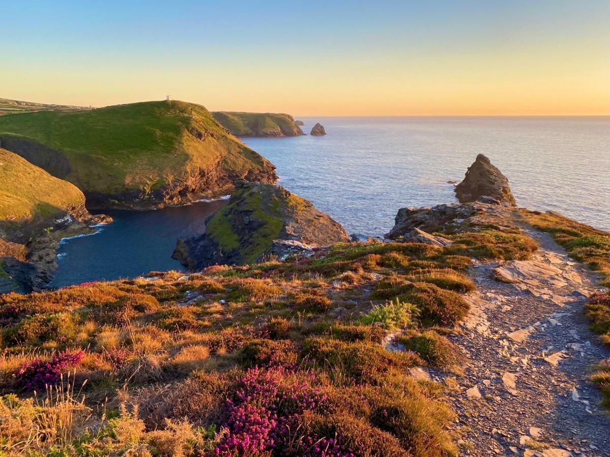 Polrunny Farm Sloe Cottage With A Sea View Boscastle Extérieur photo